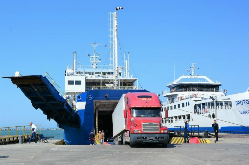 Паром Керченский пролив