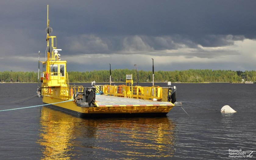 Несамоходный паром "паром-46"