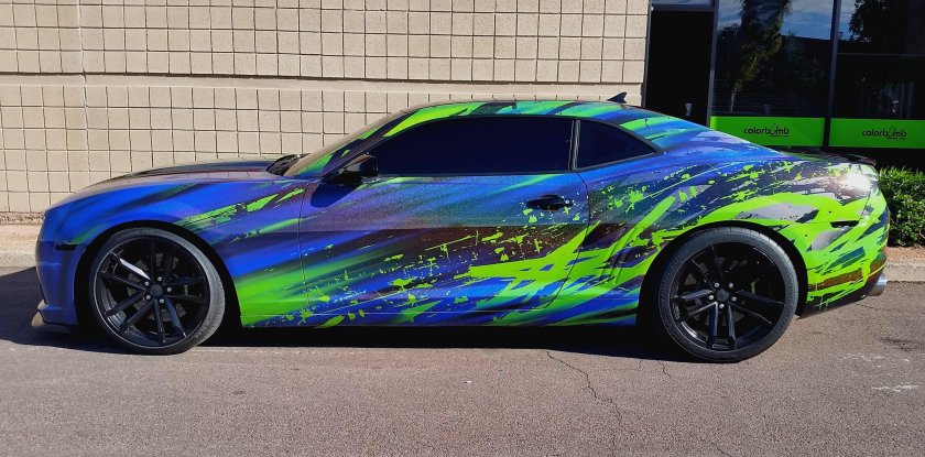 Форд Мустанг хамелеон