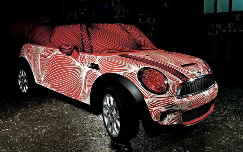 Mini Cooper с аэрографикой