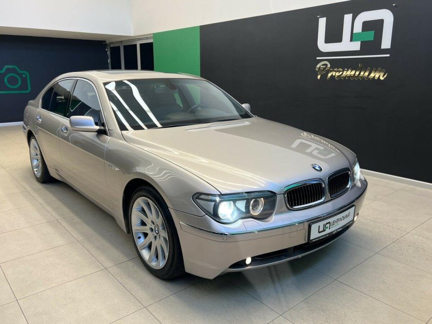 BMW 7 2004