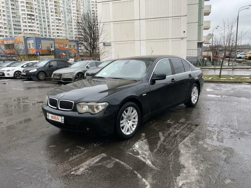 Бмв 745 2003