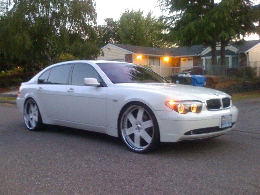 BMW 7 2004
