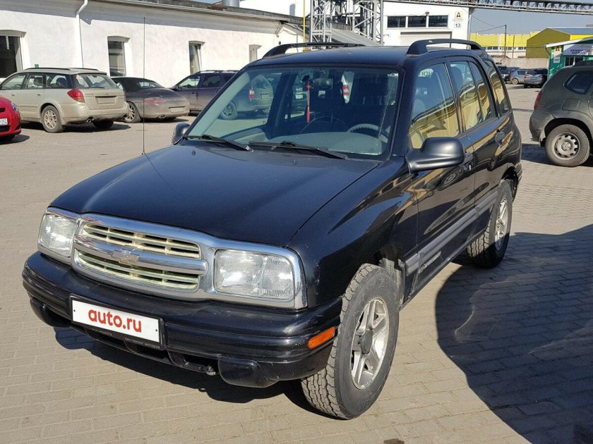 Шевроле трекер 2003