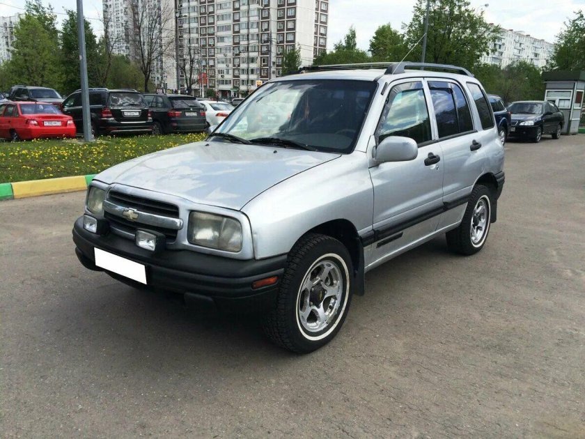 Шевроле трекер 2003