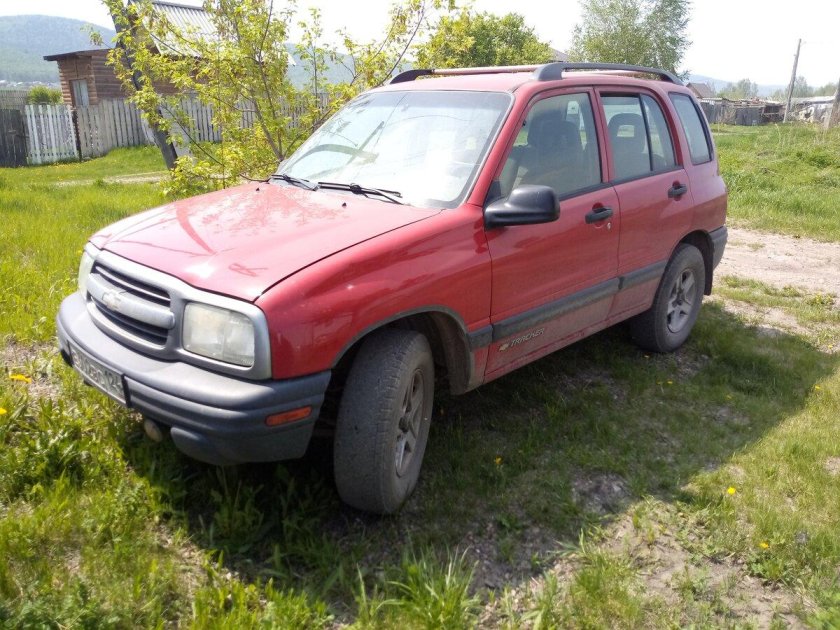 Шевроле трекер 2003