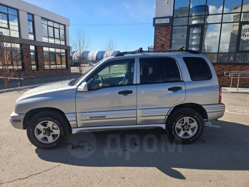 Suzuki grand vitara 2