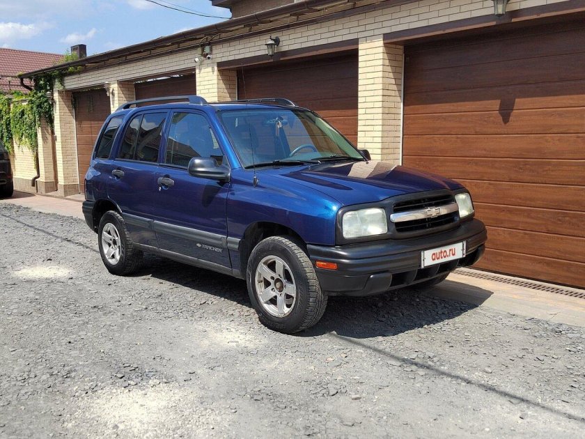 Шевроле трекер 2003