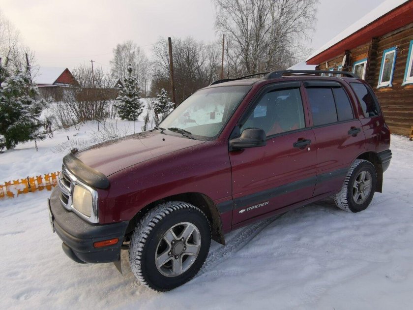 Шевроле трекер 2003