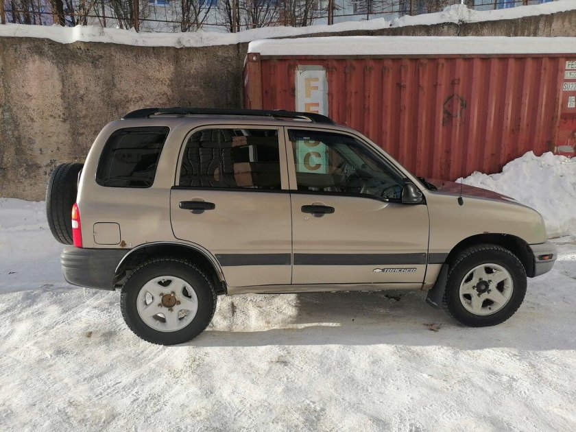 Шевроле трекер 2002