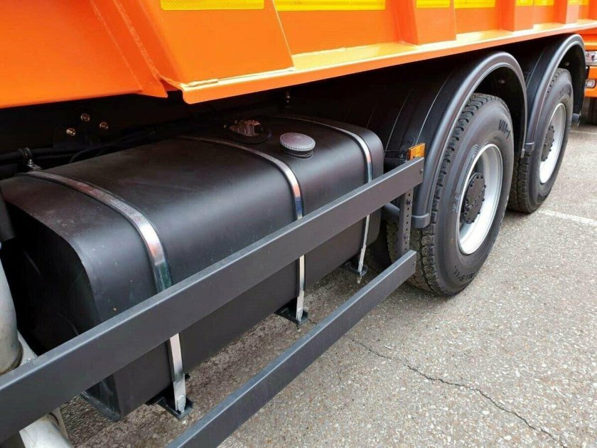 Боковой отбойник КАМАЗ 6520