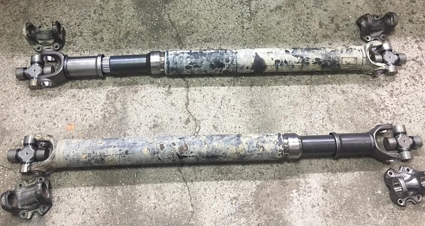 Вал карданный 1068124 Volvo