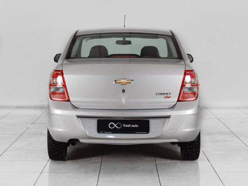 Chevrolet cobalt 2021