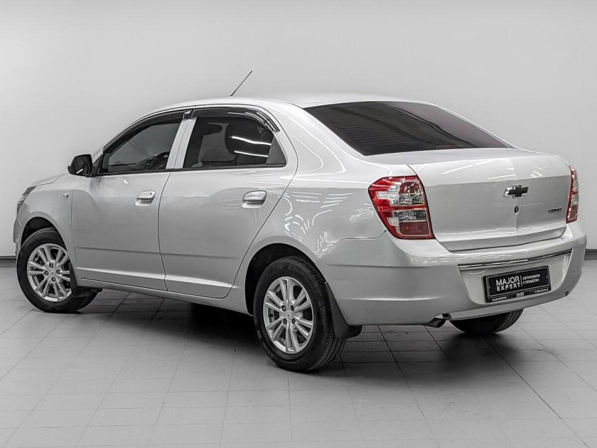 Шевроле кобальт 2013г