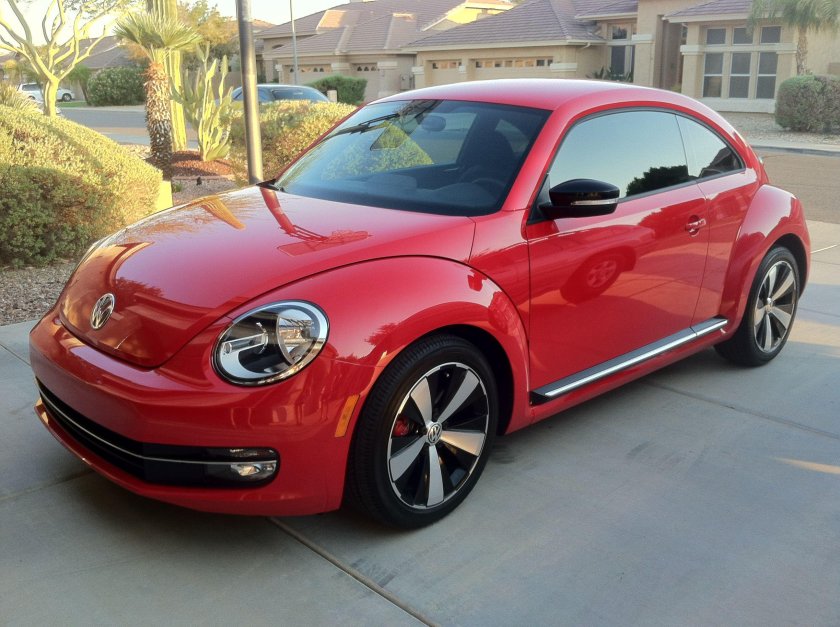 Volkswagen New Beetle Red