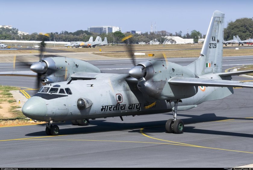 Ан-32 ввс мексика