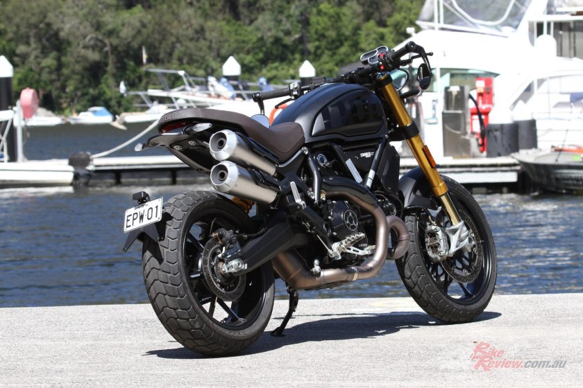 Ducati scrambler cafe racer