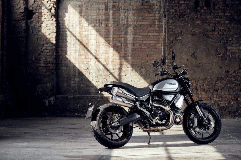 Ducati scrambler 1100
