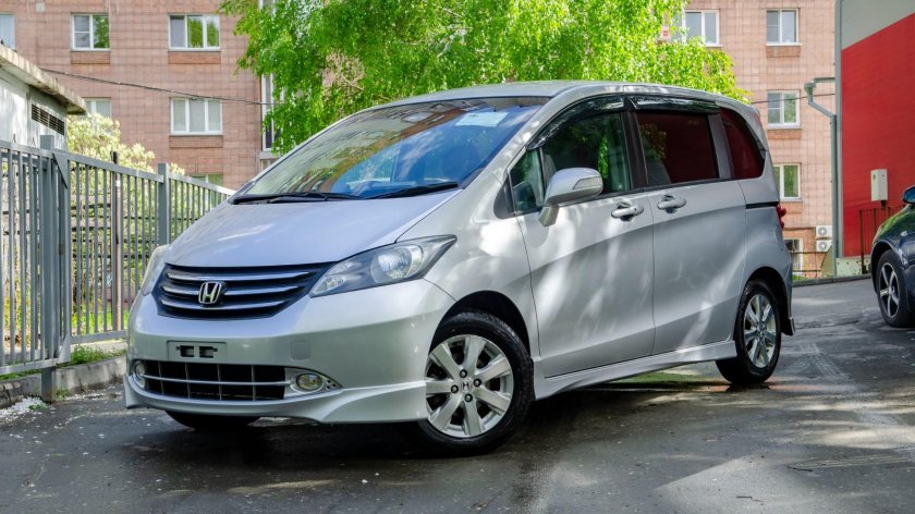 Honda freed 2008