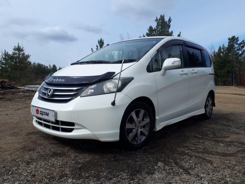 Хонда фрид 2009