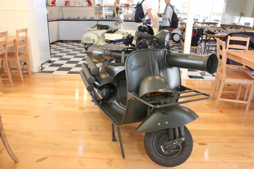 Мотороллер Vespa 150 tap