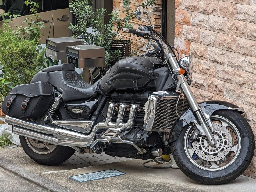 Triumph rocket 3 roadster