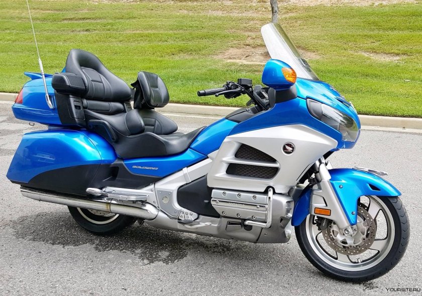 Хонда Голд Винг