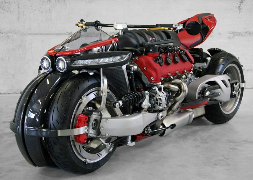 Мотоцикл Мазерати v8