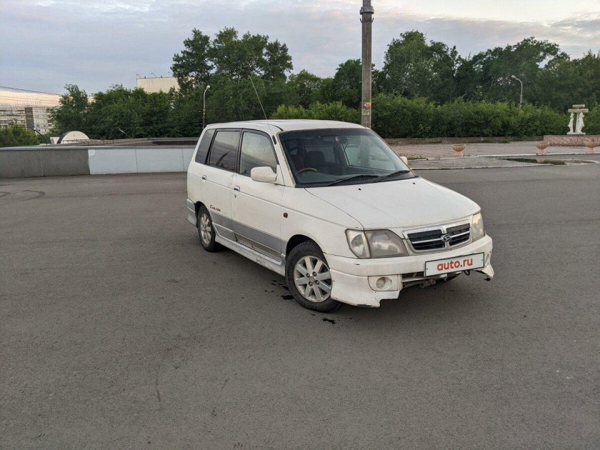 Daihatsu Pyzar 1999