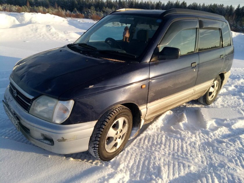 Daihatsu Pyzar 1999