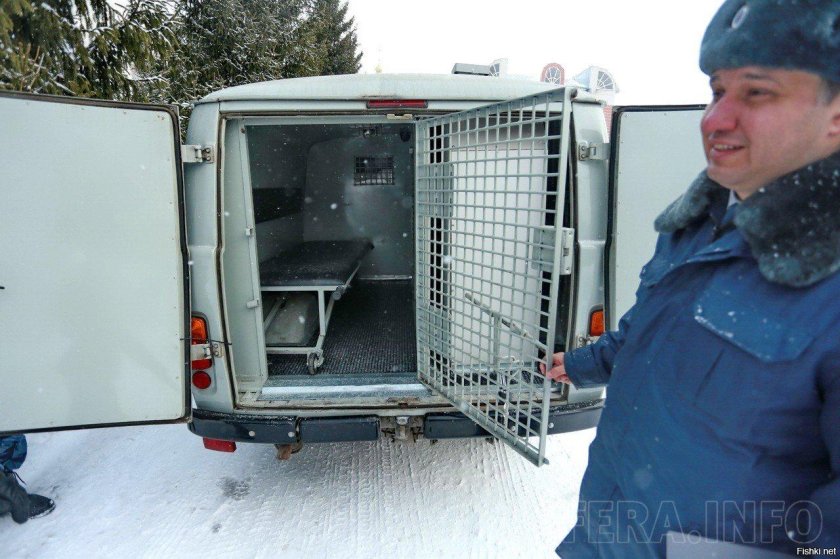 Автозак ФСИН внутри