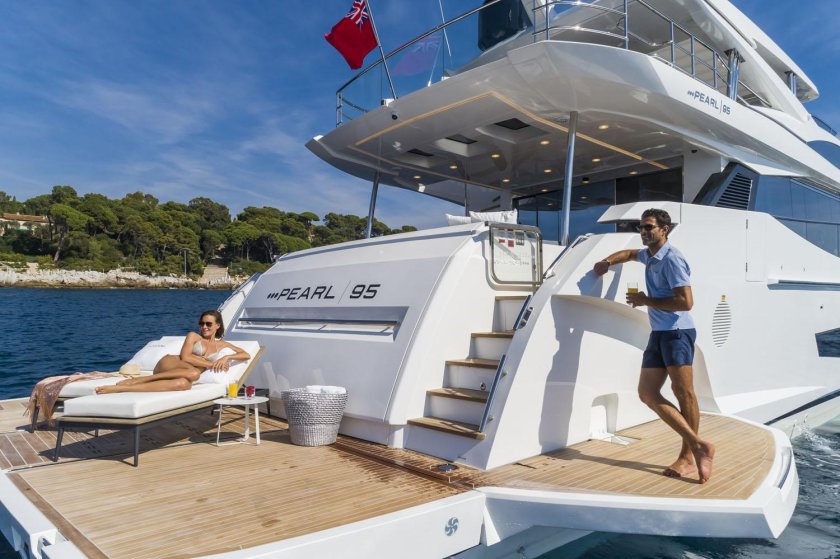 Pearl 80 яхта