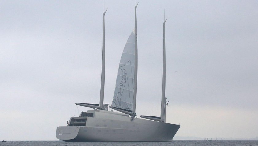 Philippe Starck Yacht