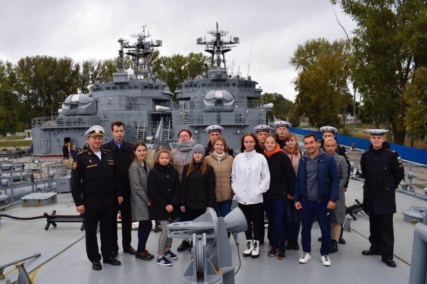 Большой десантный корабль Калининград