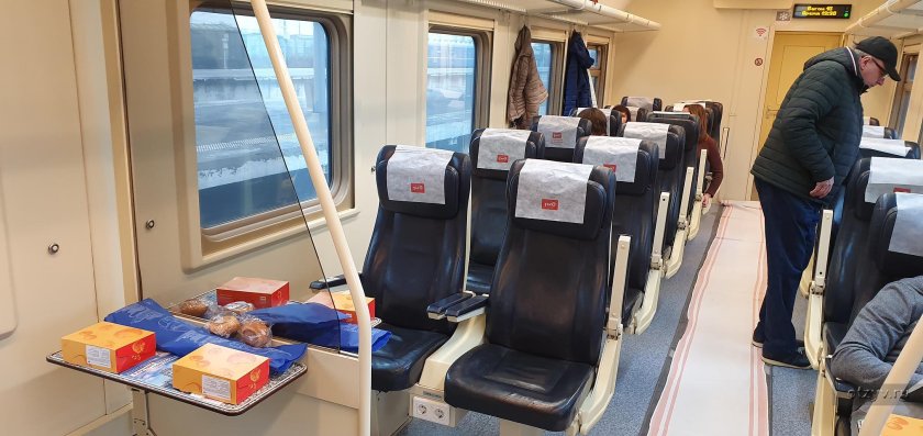 Поезд 102я, Москва — Ярославль дневной экспресс