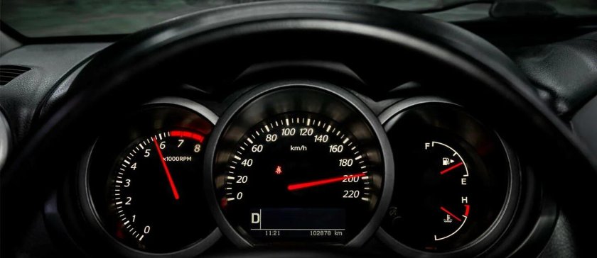 Спидометр машины