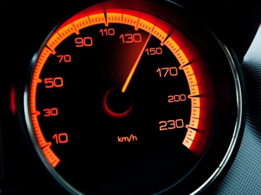 Тахометр оборотов