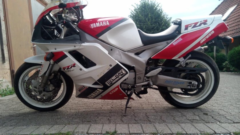 Yamaha fzr 1000