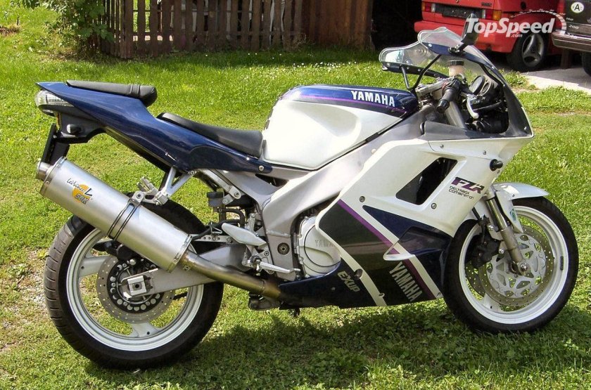 Yamaha FZR 1000