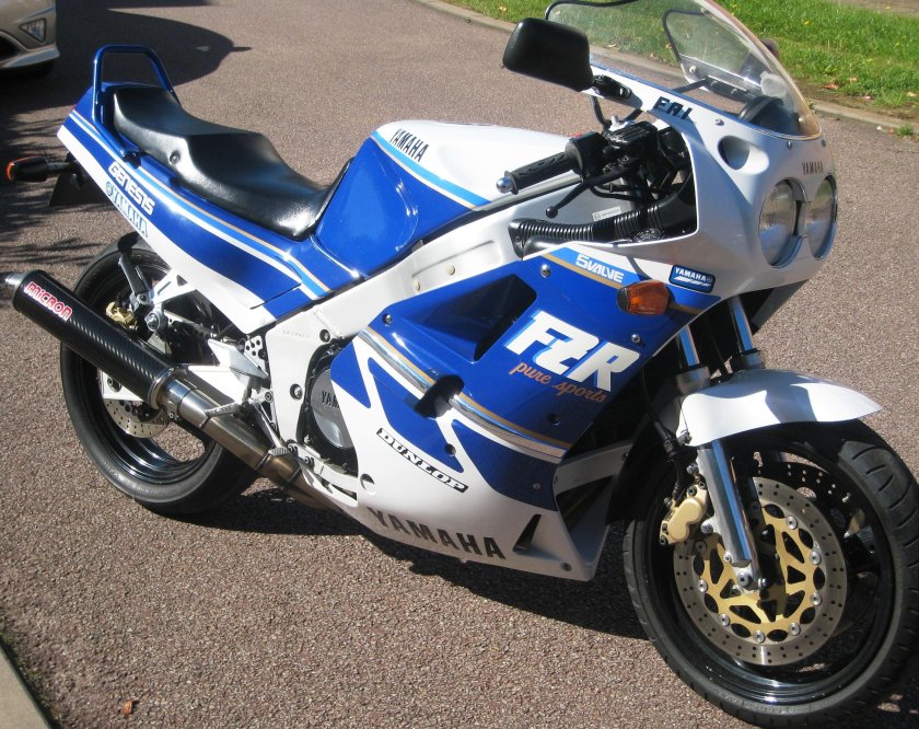 Yamaha FZR 1000 Genesis