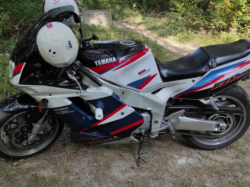 Ямаха Генезис 1000