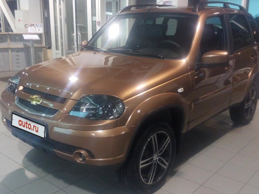 Шевроле Нива бронза металлик 151