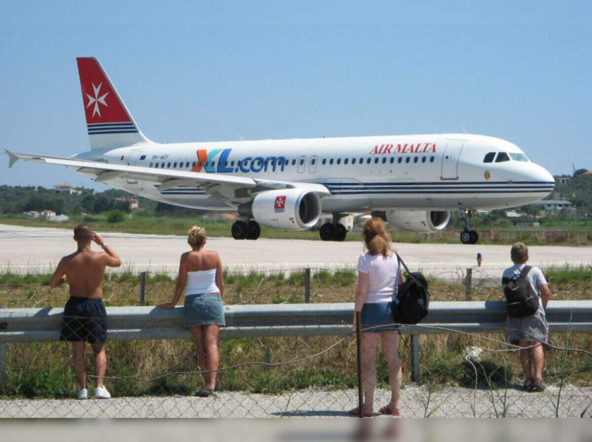 Аэропорт Скиатос Греция