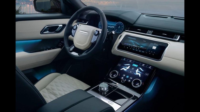 Range Rover Velar салон