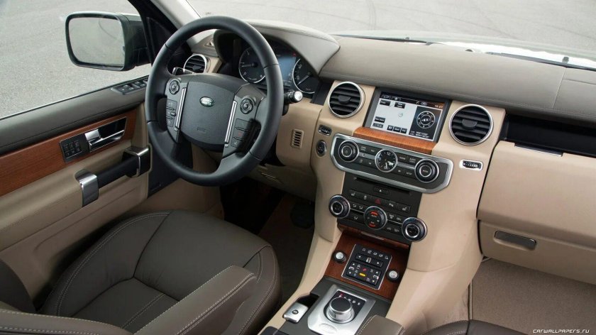 Land Rover Discovery 4 Interior