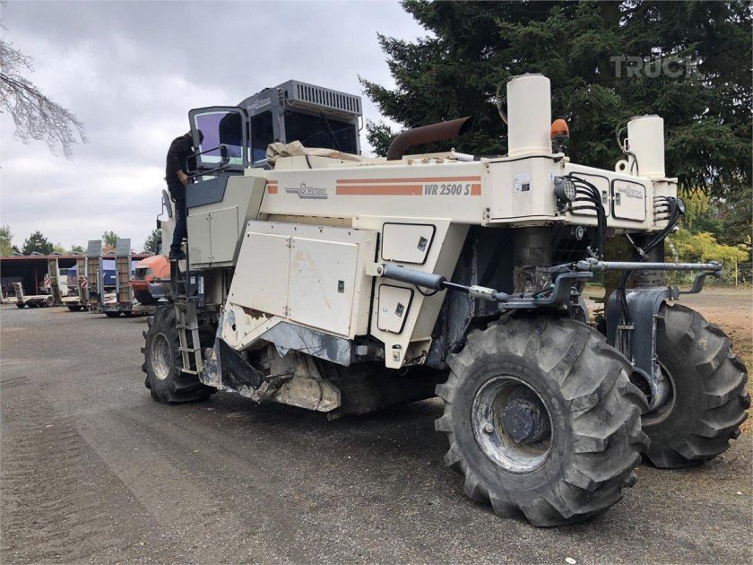 Ресайклер Wirtgen wr2500s