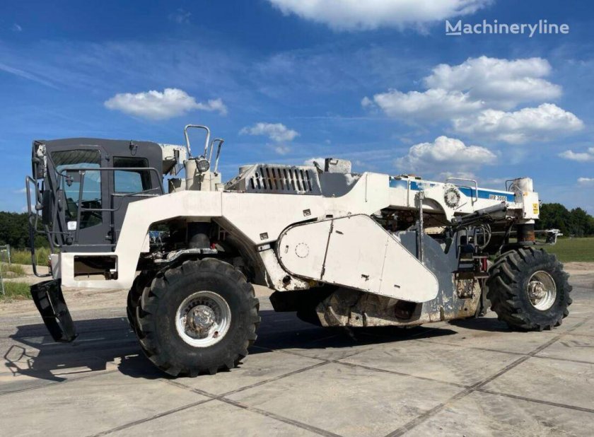 Ресайклер Wirtgen wr2000