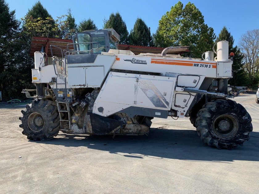 Ресайклер Wirtgen wr2500s