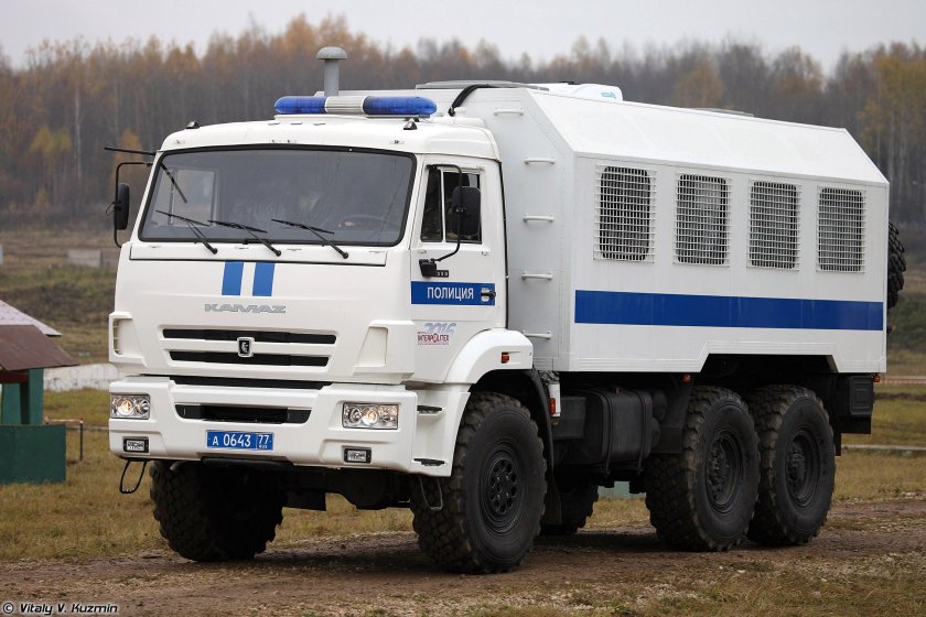 КАМАЗ 5350 полиция