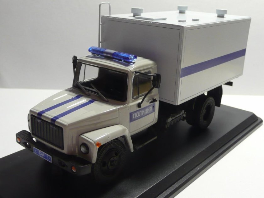 ГАЗ 3307 автозак